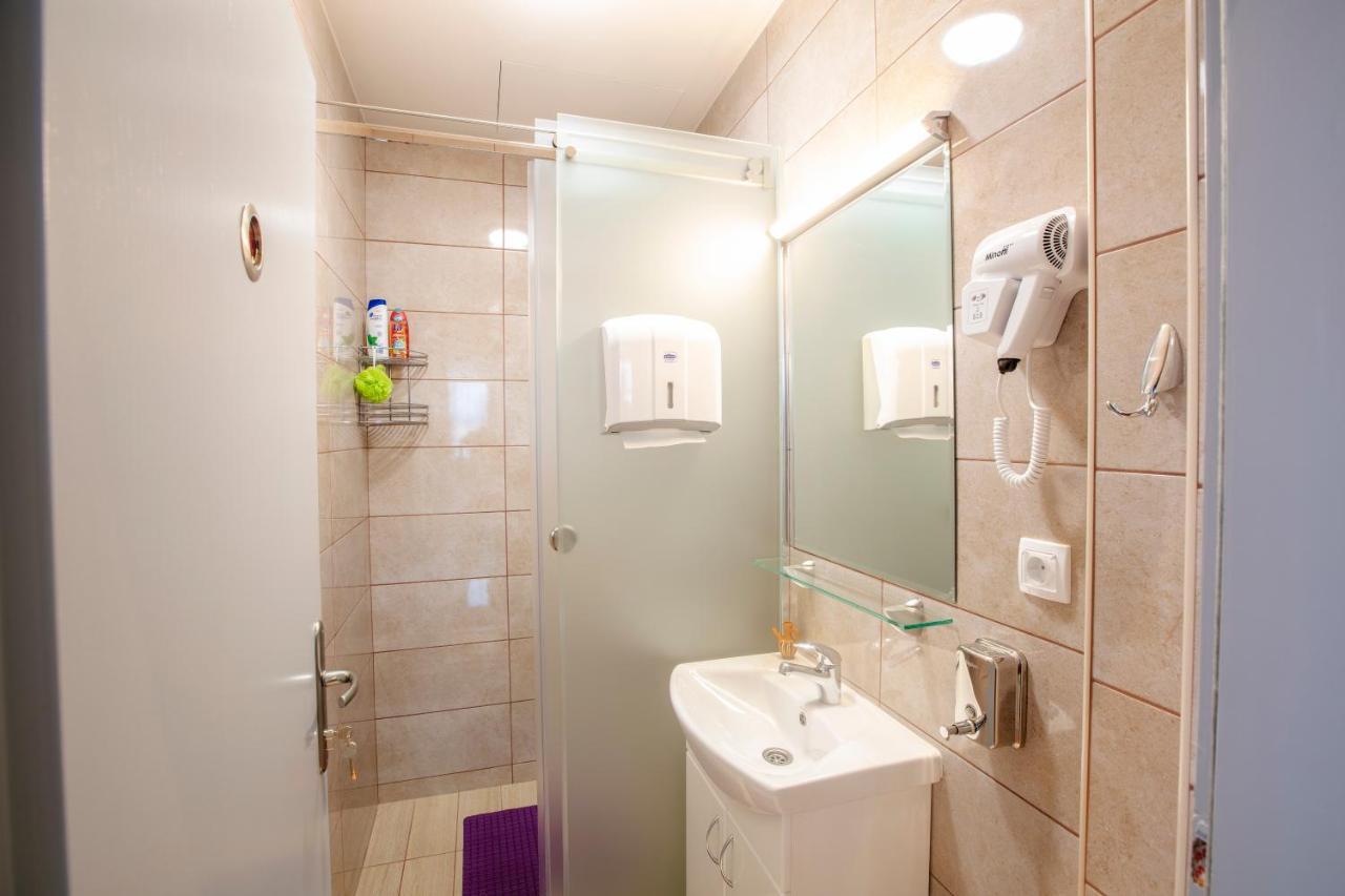 Hostel Amd Belgrád Kültér fotó
